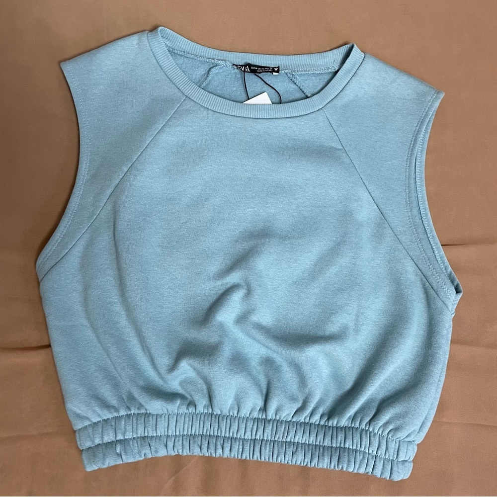 NWT New Zara Cropped Baby Blue Sleeveless Sweatshirt Size M - Picture 5 of 11